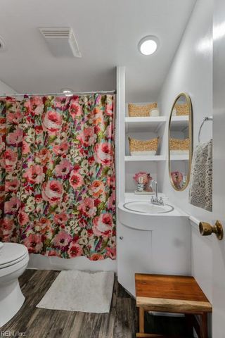 2945 Replica LN, Portsmouth, VA 23703