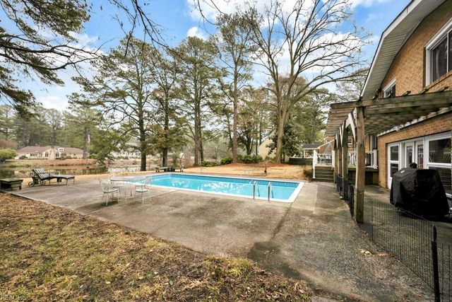 2945 Replica LN, Portsmouth, VA 23703