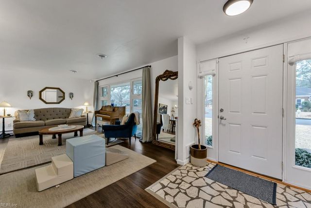 2945 Replica LN, Portsmouth, VA 23703