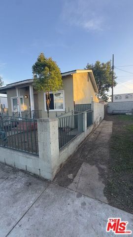 1204 E Smith Place, Long Beach, CA 90806