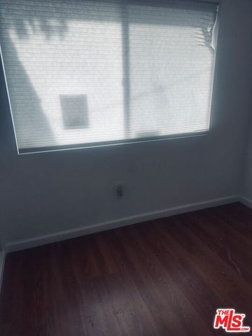 1204 E Smith Place, Long Beach, CA 90806