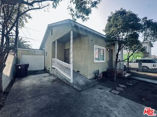1204 E Smith Place, Long Beach, CA 90806
