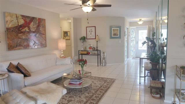 5223 VILLA MAJORCA COURT 29, Sarasota, FL 34235