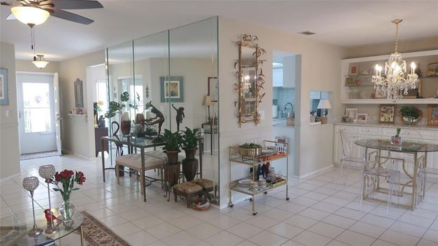 5223 VILLA MAJORCA COURT 29, Sarasota, FL 34235