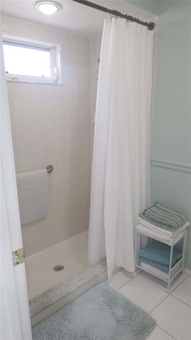 5223 VILLA MAJORCA COURT 29, Sarasota, FL 34235