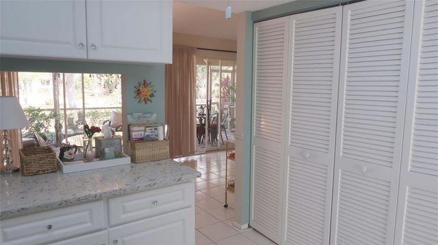 5223 VILLA MAJORCA COURT 29, Sarasota, FL 34235