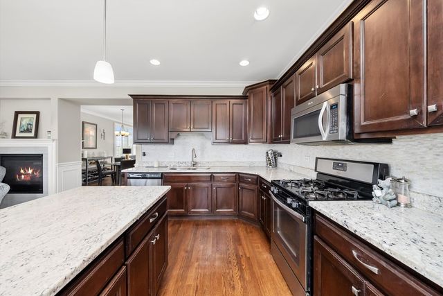 17946 Fountain Circle, Orland Park, IL 60467