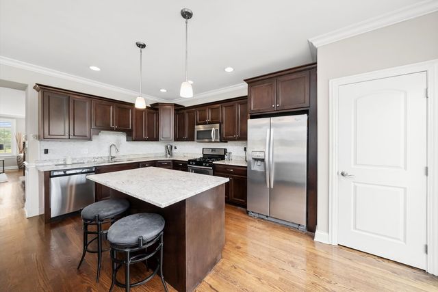 17946 Fountain Circle, Orland Park, IL 60467