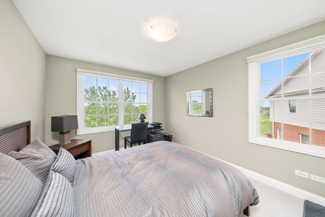 17946 Fountain Circle, Orland Park, IL 60467