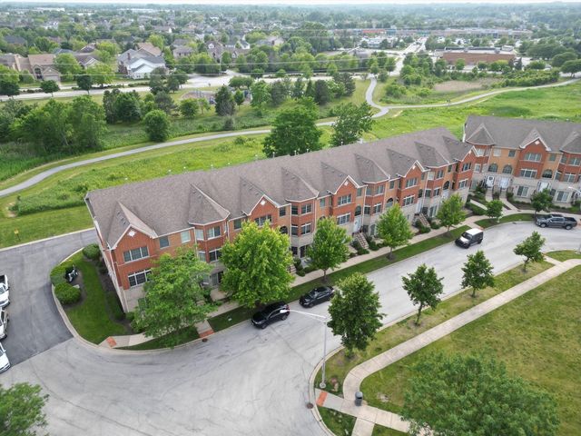 17946 Fountain Circle, Orland Park, IL 60467
