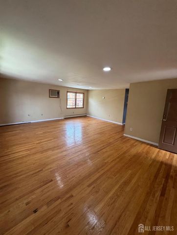 68 christopher st Street 2, Carteret, NJ 07008