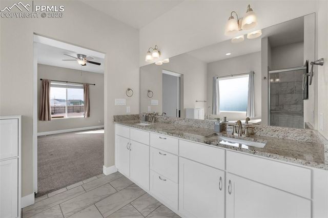 671 N Snyder Drive, Pueblo, CO 81007