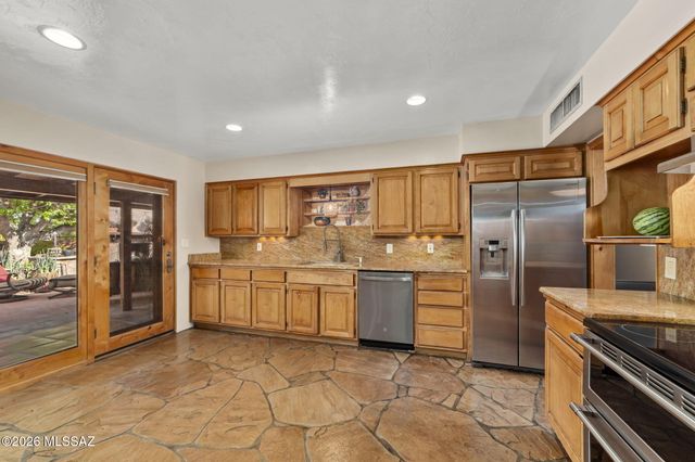 7032 N Vía Pisa, Tucson, AZ 85704