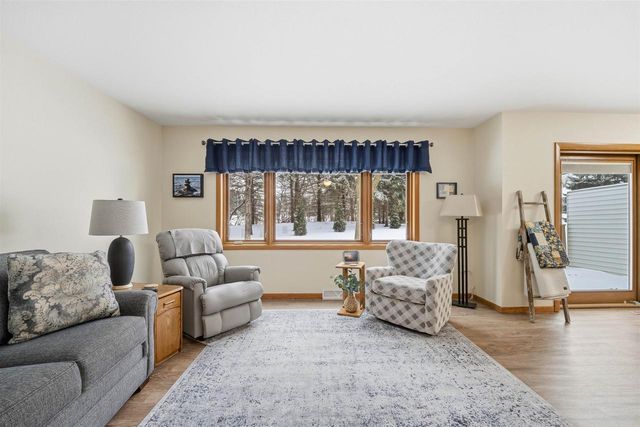 24 RIVERSIDE COURT, Fond Du Lac, WI 54935