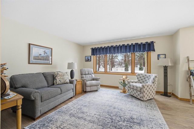 24 RIVERSIDE COURT, Fond Du Lac, WI 54935