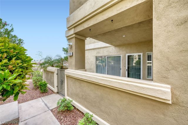 3270 Mystic Ridge Court, Las Vegas, NV 89129