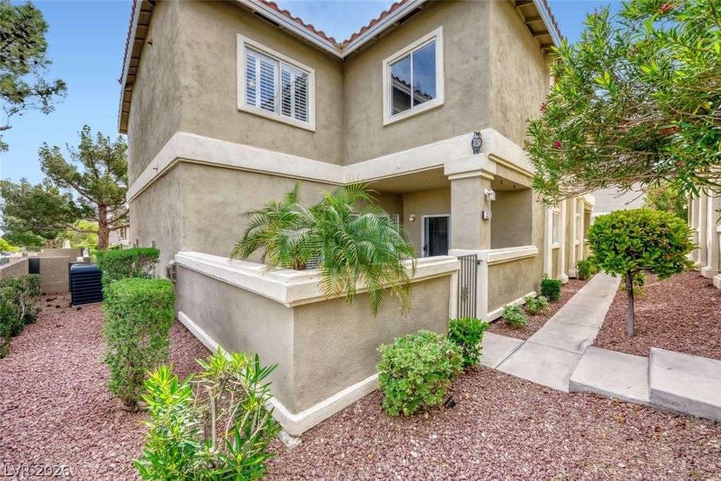 3270 Mystic Ridge Court, Las Vegas, NV 89129