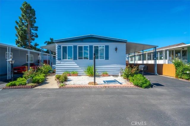 1701 Thornburg St, Santa Maria, CA 93458