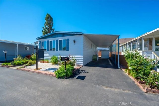 1701 Thornburg St, Santa Maria, CA 93458