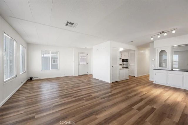 1701 Thornburg St, Santa Maria, CA 93458