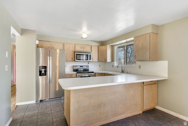 802 DOUGLAS DR, Brigham City, UT 84302