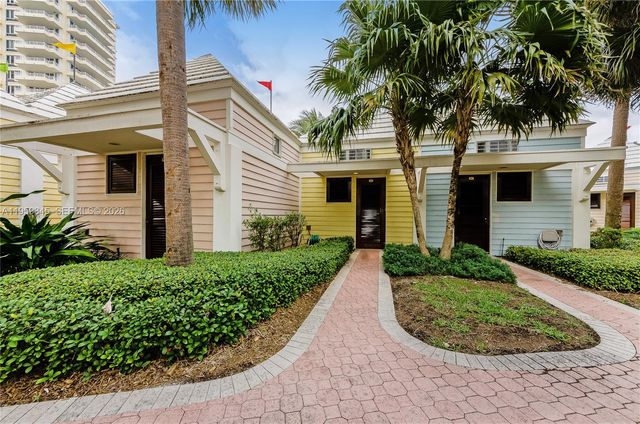 791 Crandon Blvd 507, Key Biscayne, FL 33149