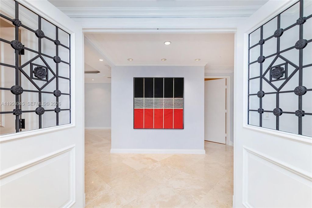 791 Crandon Blvd 507, Key Biscayne, FL 33149