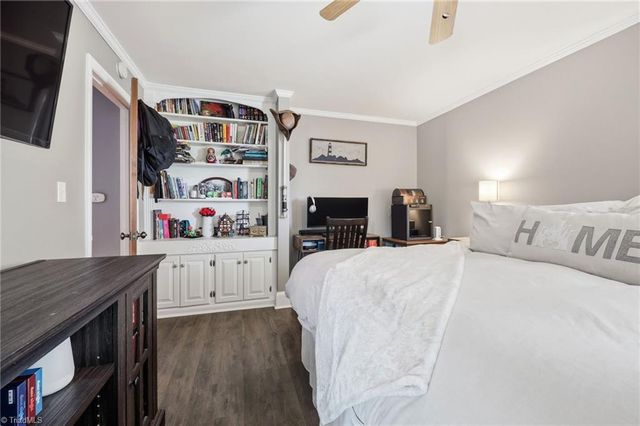 310 E Holly Hill Road, Thomasville, NC 27360