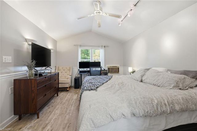 310 E Holly Hill Road, Thomasville, NC 27360