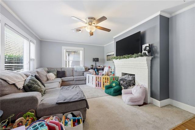 310 E Holly Hill Road, Thomasville, NC 27360