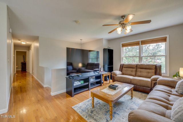 214 Marie Street Street, Greeneville, TN 37743