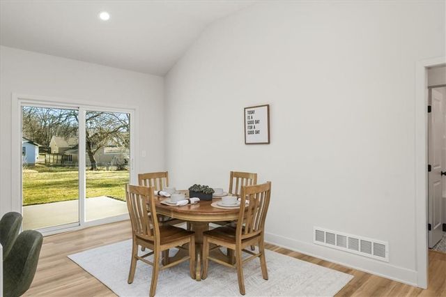 218 N Boardman Street, Pleasant Hill, MO 64080