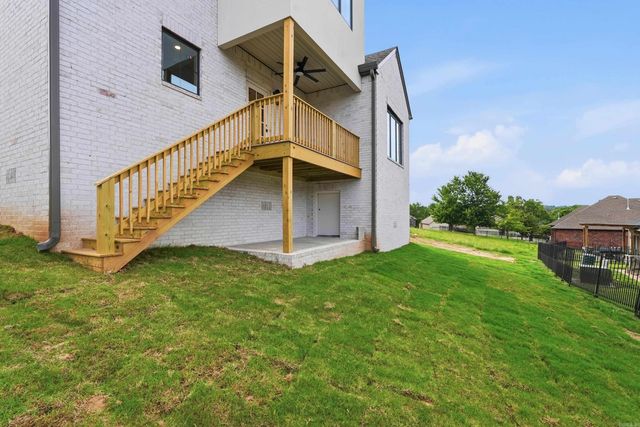 1100 Edinburgh Drive, Conway, AR 72034