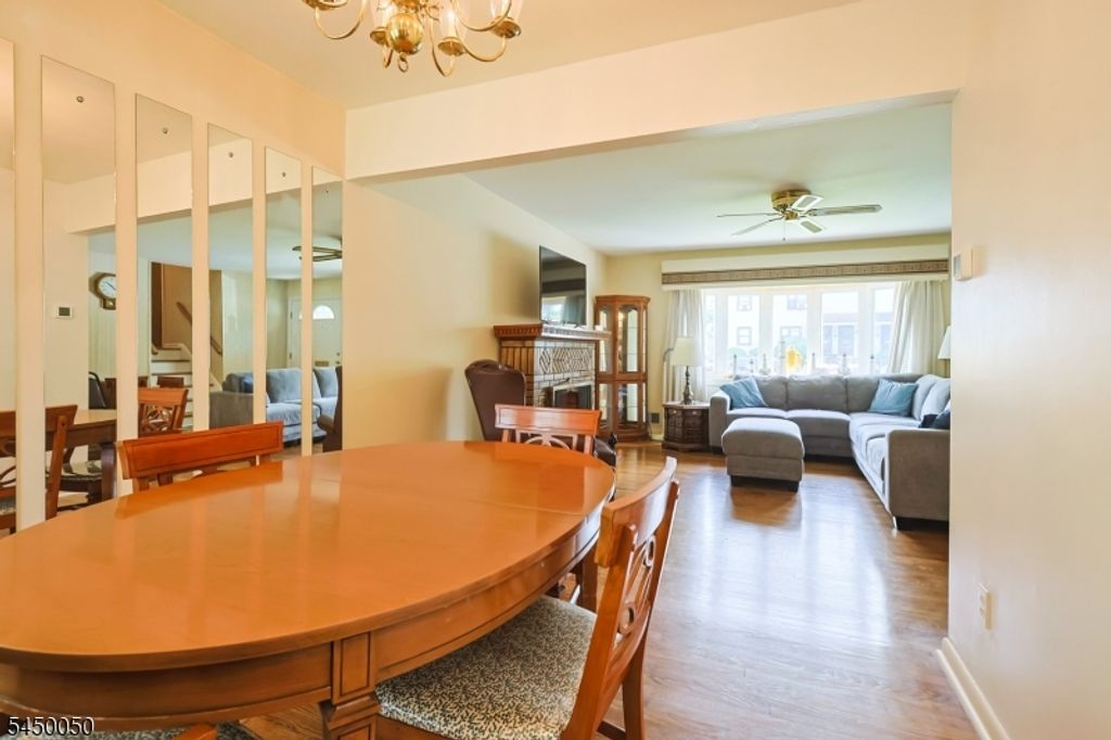 286 Pershing Rd, Clifton City, NJ 07013 — photo 4