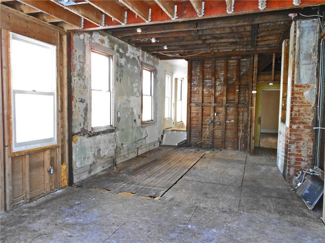 601 Locust Pl, Sewickley, PA 15143