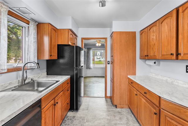 1578 WEST 32ND Street, Erie, PA 16508
