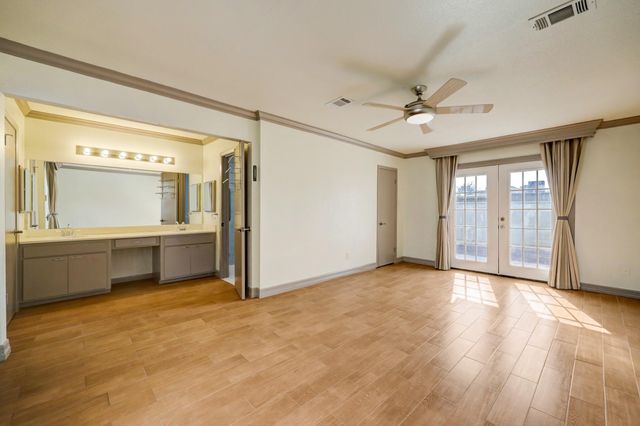 3158 W Holcombe Boulevard 3158, West University Place, TX 77025