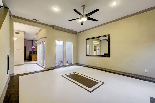 3158 W Holcombe Boulevard 3158, West University Place, TX 77025