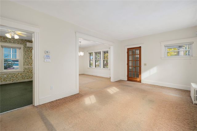 93 Overhill Road, Providence, RI 02906