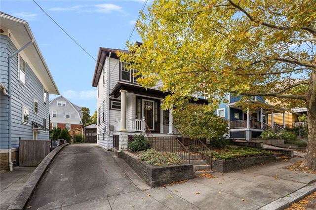 93 Overhill Road, Providence, RI 02906