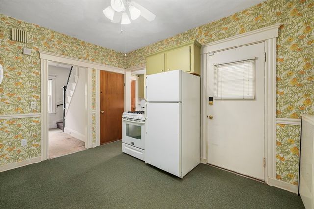 93 Overhill Road, Providence, RI 02906