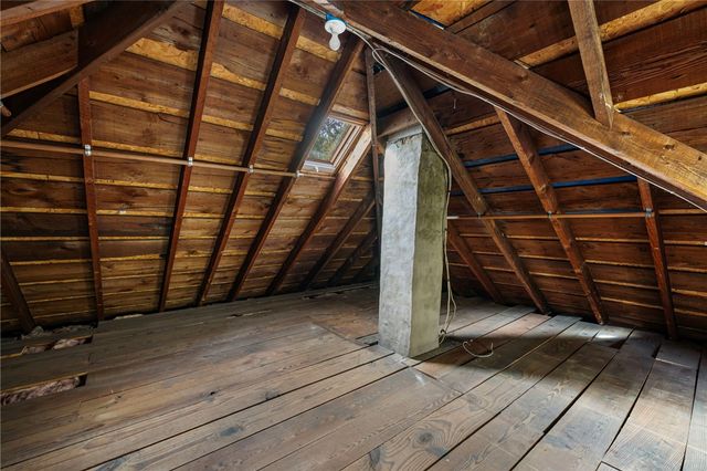 93 Overhill Road, Providence, RI 02906