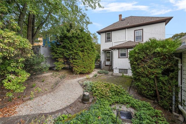 93 Overhill Road, Providence, RI 02906