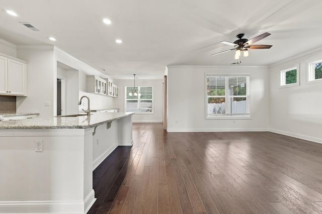 148 Bucky Loop, Murrells Inlet, SC 29576