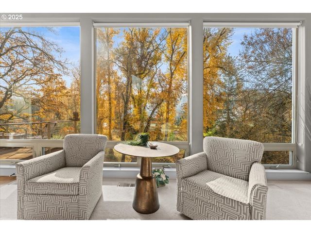 17616 ABIQUA Rd Ne, Silverton, OR 97381