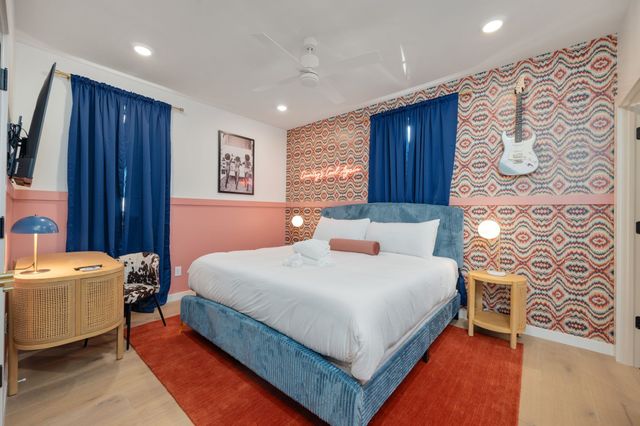 1501 16th Ave S Unit 3, Nashville, TN 37212