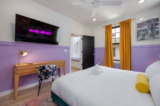 1501 16th Ave S Unit 3, Nashville, TN 37212