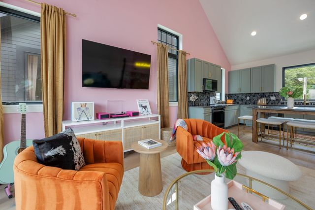 1501 16th Ave S Unit 3, Nashville, TN 37212