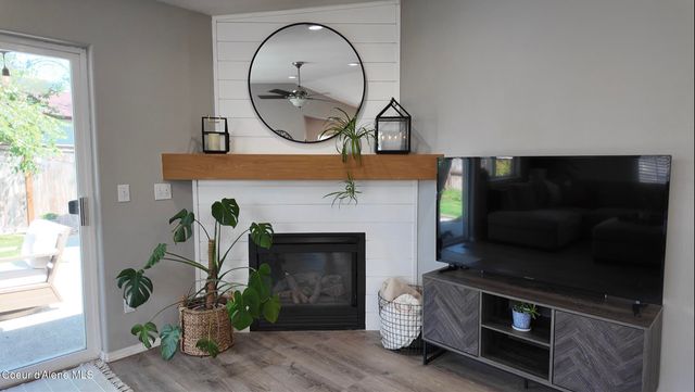 265 E Jeffrey Pine LN, Coeur D'alene, ID 83815