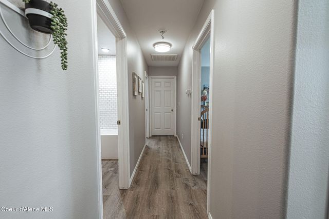 265 E Jeffrey Pine LN, Coeur D'alene, ID 83815